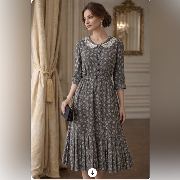 Vintage-Inspired Gray Floral Midi Dress with Lace Collar